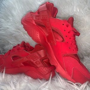 Air Huarache Run/ all red